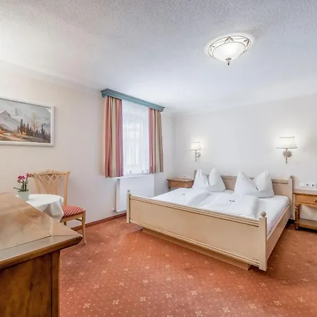 Hotel Schroll