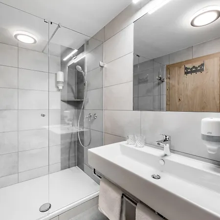 ホテル Schroll キルヒビッヒル