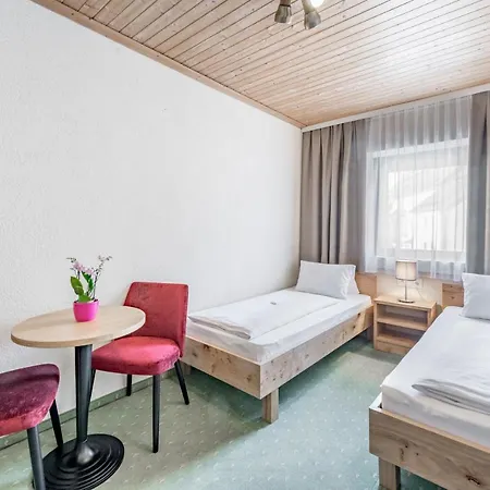 Schroll Hotel