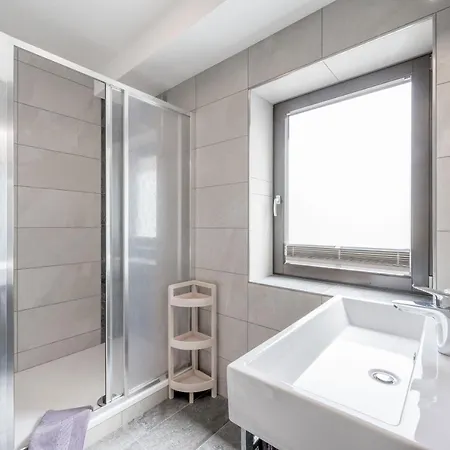 Schroll 酒店 基希比希尔