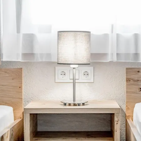 Schroll Hotel 3*