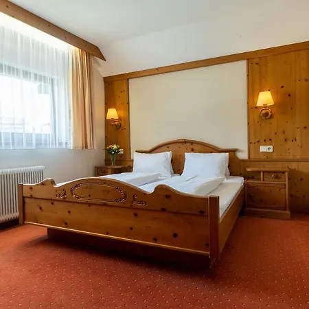 Schroll Hotel